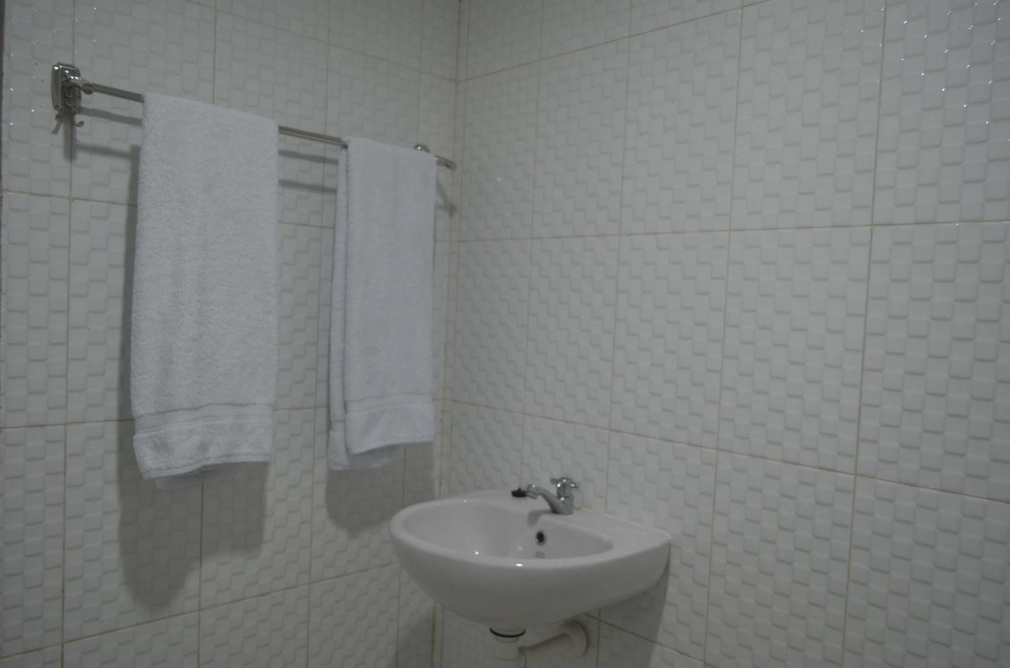 Sadinah Sahid Josodipuro Hotel Colomadu Eksteriør bilde